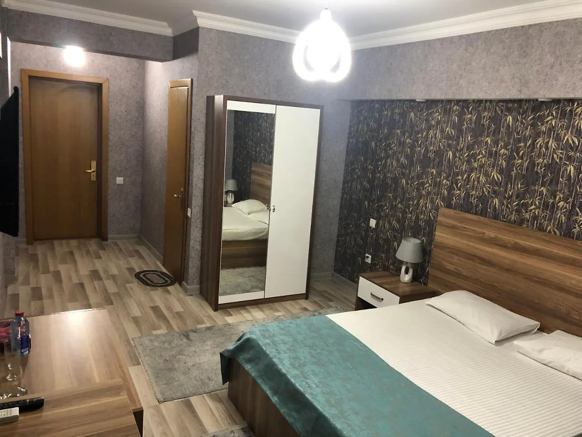 Gallery Lux Hotel Baku 3*,  Azerbaijan
