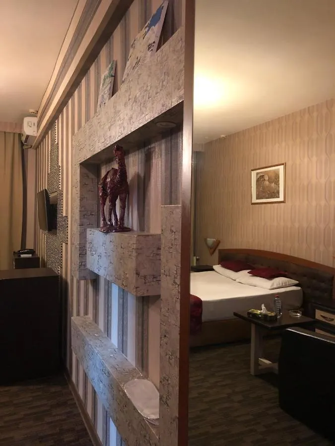 Gallery Lux Hotel Baku